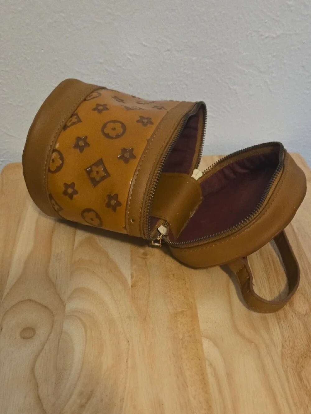 Designer-Inspired Women's Cosmetic Bag - Tan